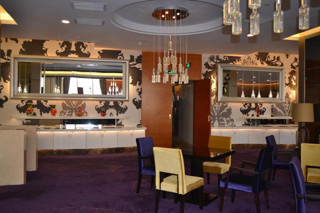 Angel Garden Hotel 후허하오터 외부 사진